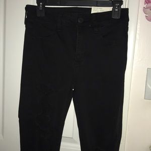 American Eagle black ripped jeggings